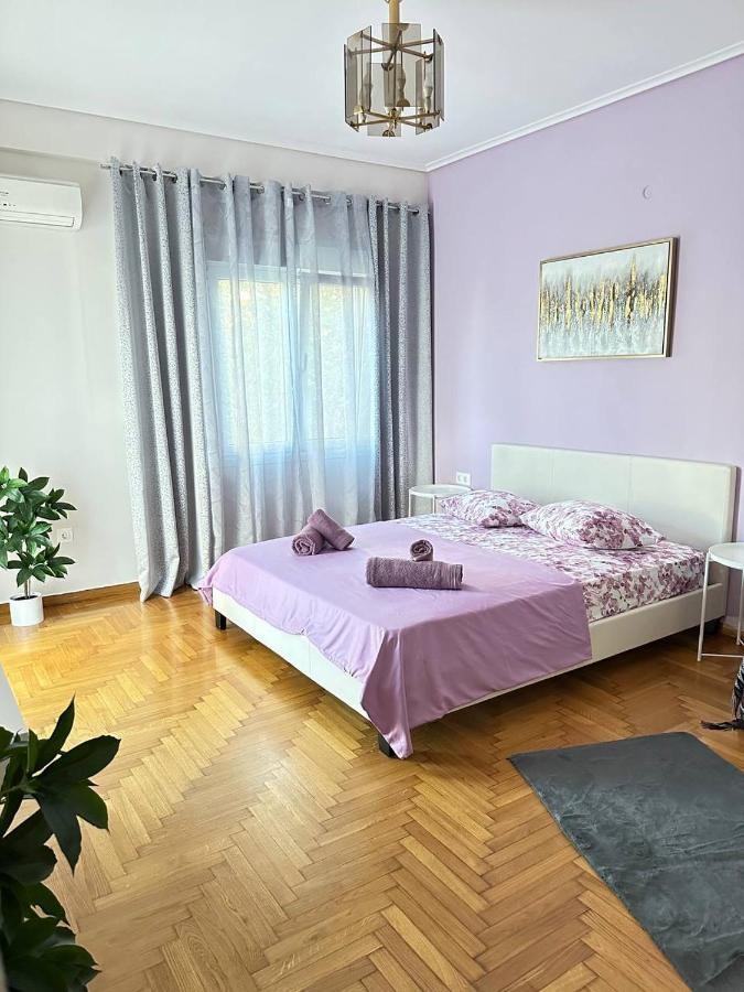 Apartment Alimos Near The Sea Bagian luar foto